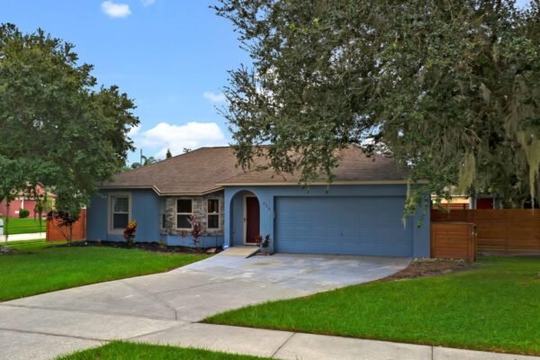 628-stevelynn-circle-winter-garden-fl-34787-03-1536x1023-1-600x400 628-stevelynn-circle-winter-garden-fl-34787-03-1536x1023-1-600x400