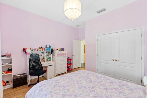 12737-bideford-avenue-windermere-fl-34786-22-scaled-600x400