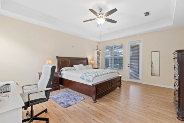 12737-bideford-avenue-windermere-fl-34786-30-scaled-600x400