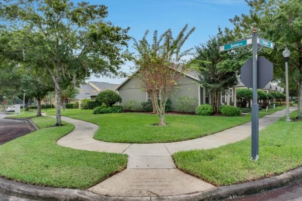 5209-segari-way-windermere-fl-34786-07-scaled-600x400-1