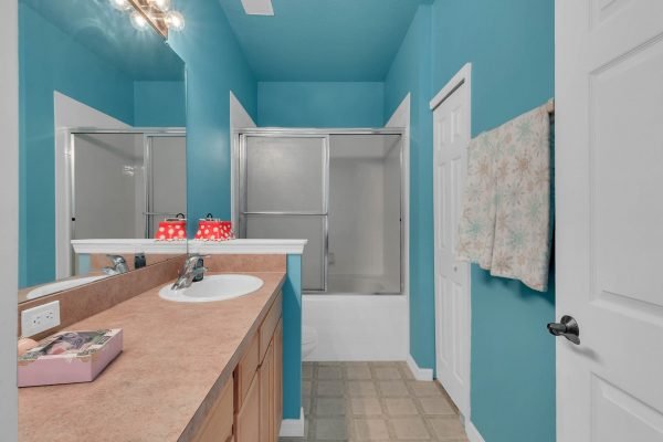 5209-segari-way-windermere-fl-34786-11-scaled-600x400-1