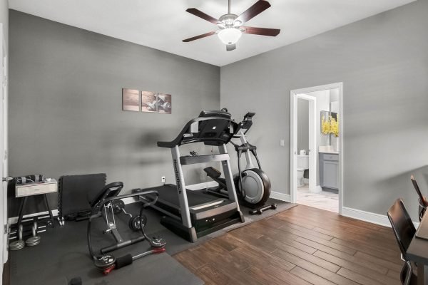 160559-black-hickory-drive-winter-garden-fl-34787-45-scaled-600x400-1
