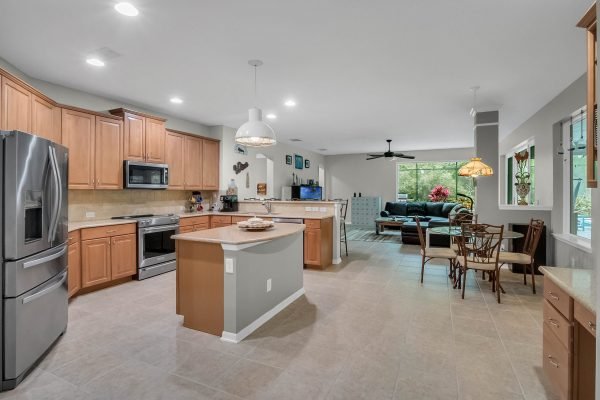 501-east-gulley-avenue-oakland-fl-34787-39-scaled-600x400-1