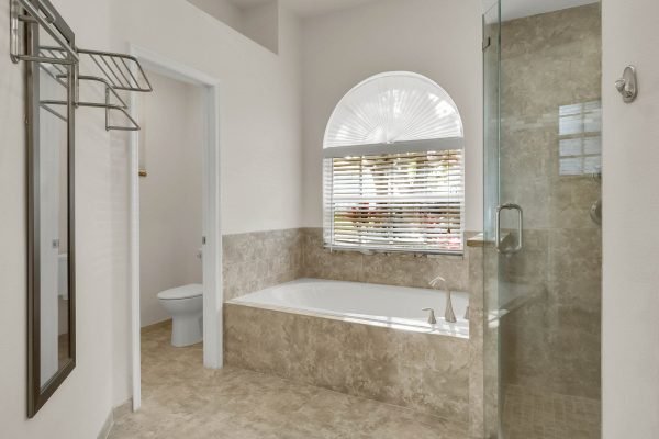 8209-diamond-cove-circle-orlando-fl-32836-11-scaled-600x400-1