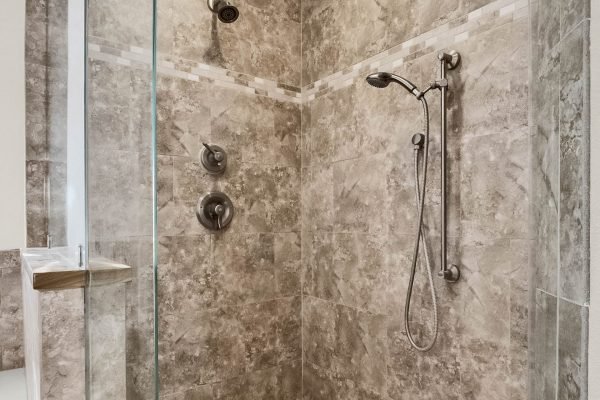 8209-diamond-cove-circle-orlando-fl-32836-14-scaled-600x400-1
