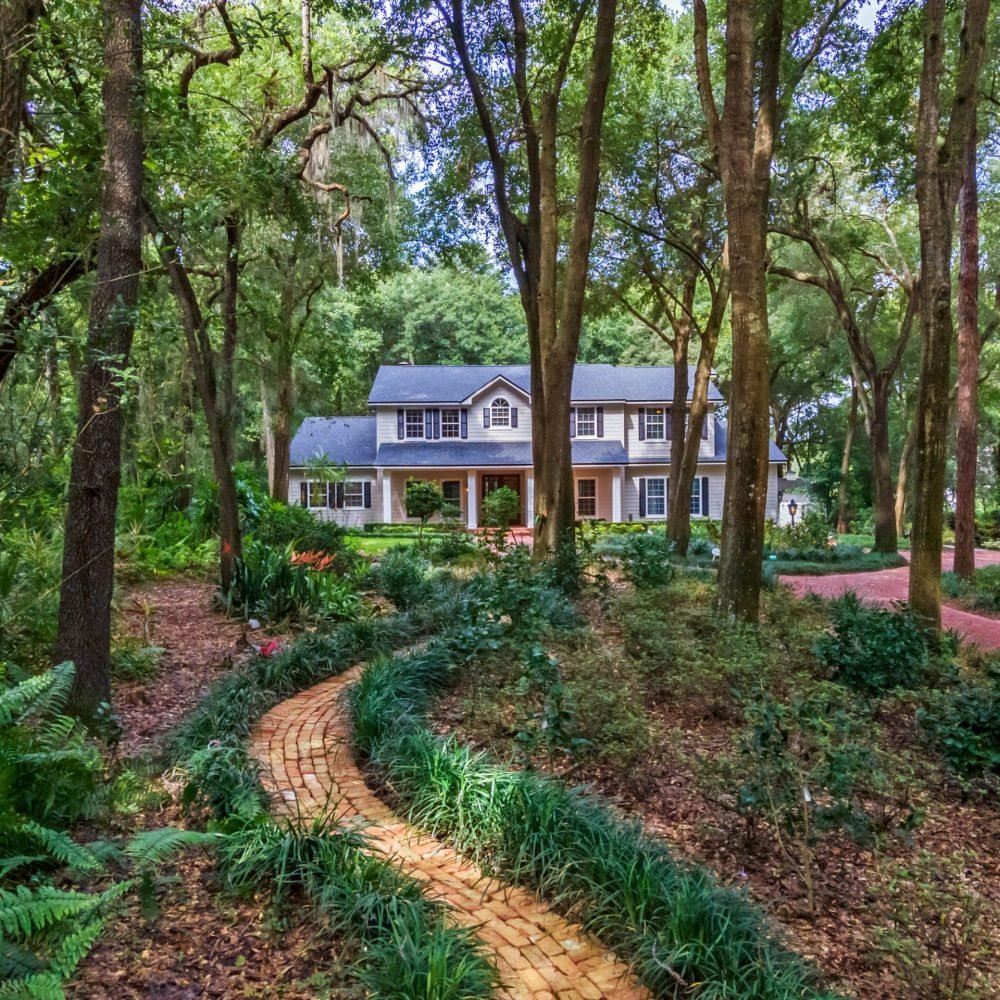 2022-down-woods-lane-windermere-fl-34786-05-scaled-1000x1000-1