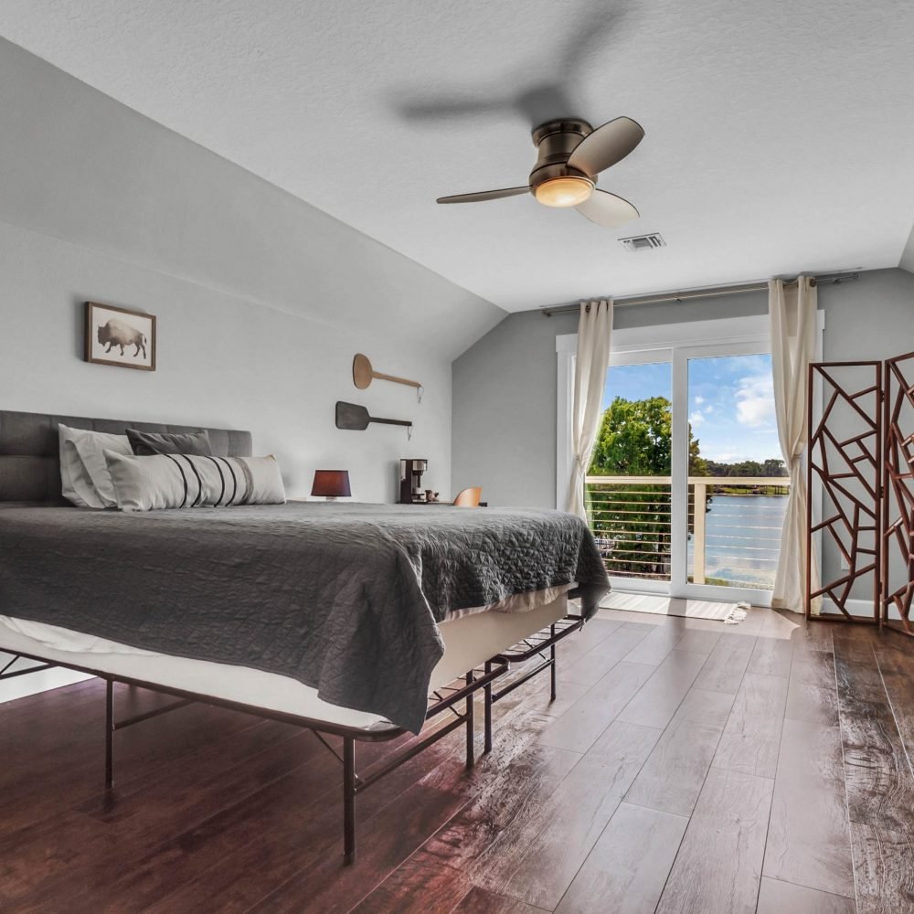 1350-crescent-lake-drive-windermere-fl-34786-26-scaled-1000x1000-1