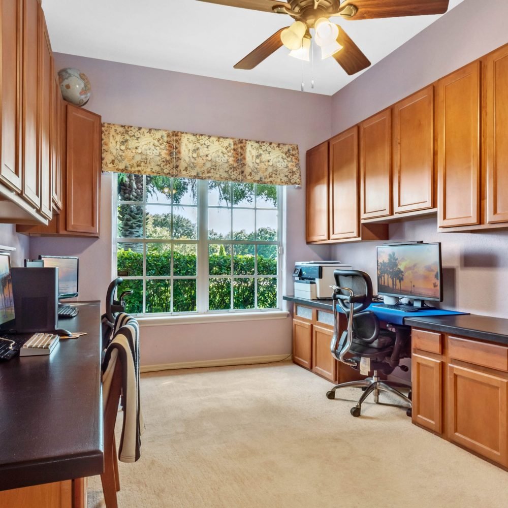 11365-willow-gardens-drive-windermere-fl-34786-20-scaled-1000x1000-1