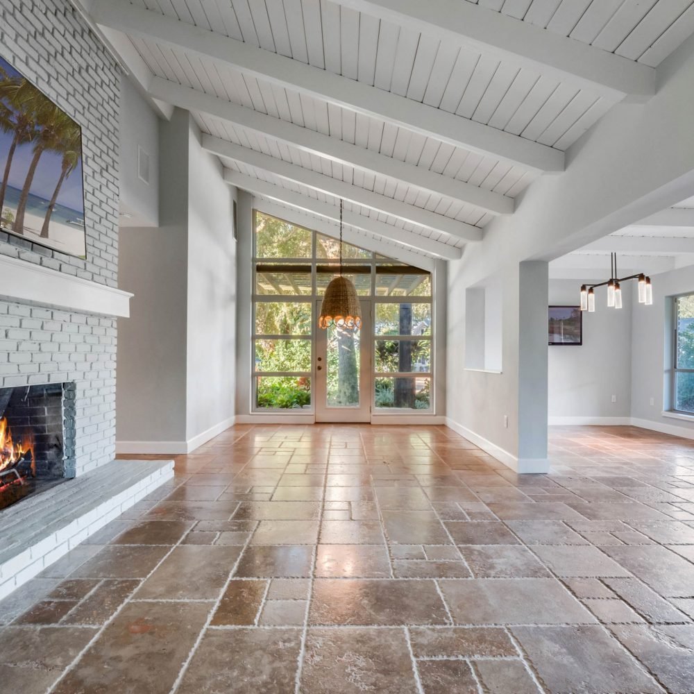 125-north-drive-windermere-fl-34786-18-scaled-1-1000x1000-1