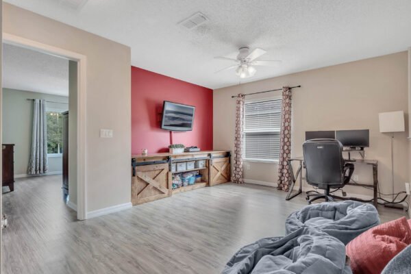 15321-harrowgate-way-winter-garden-fl-34787-14-scaled-600x400