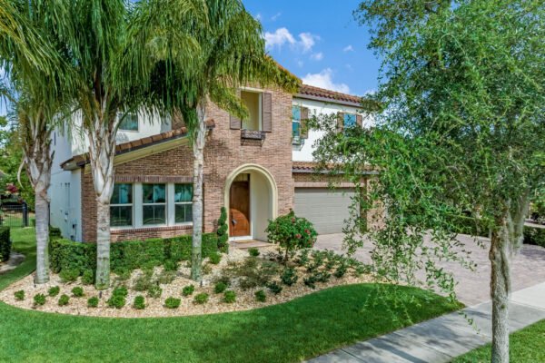 16844-broadwater-avenue-winter-garden-fl-34787-02-scaled