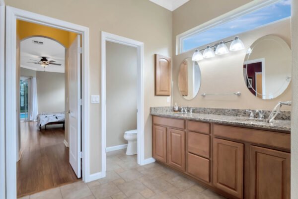 649-belhaven-falls-drive-ocoee-fl-34761-14-scaled