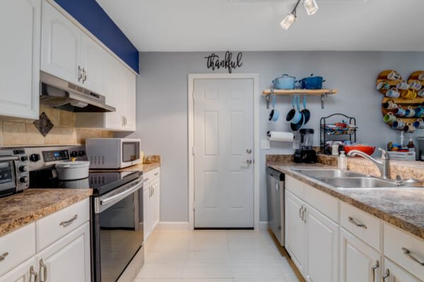 10409-jutland-court-orlando-fl-32821-18-scaled