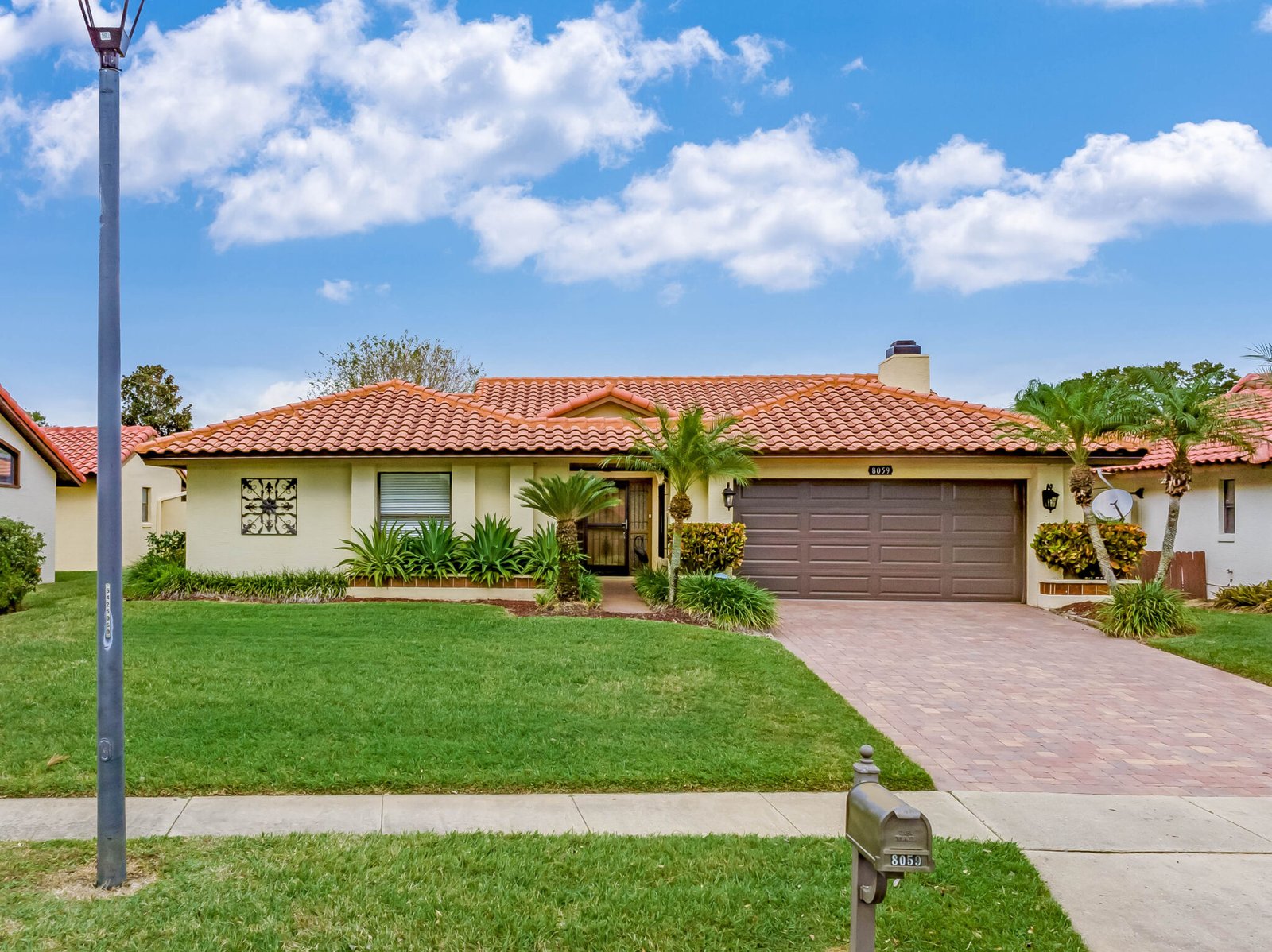 what an opportunity for one lucky buyer, marcella drive orlando fl