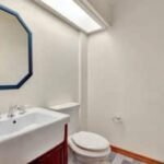 #gallery-1 { margin: auto; } #gallery-1, thumbnail