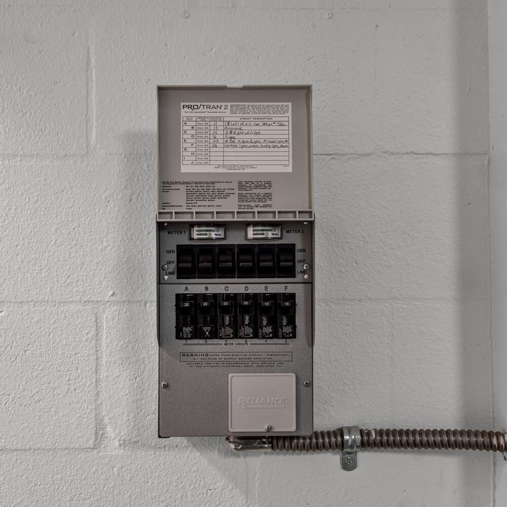 large-01974087-527d-73ea-a725-cfc56f41635d