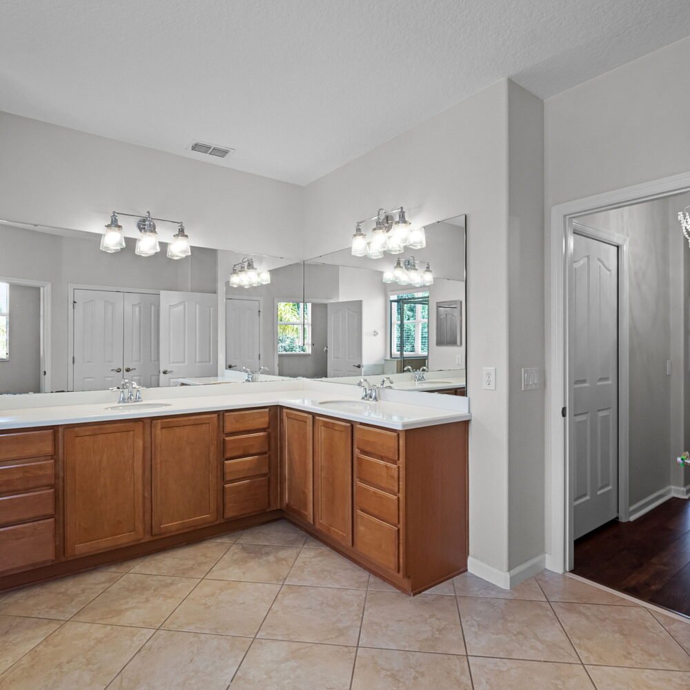 37-web-or-mls-16204 St Augustine St-Clermont, FL 34714 - 26