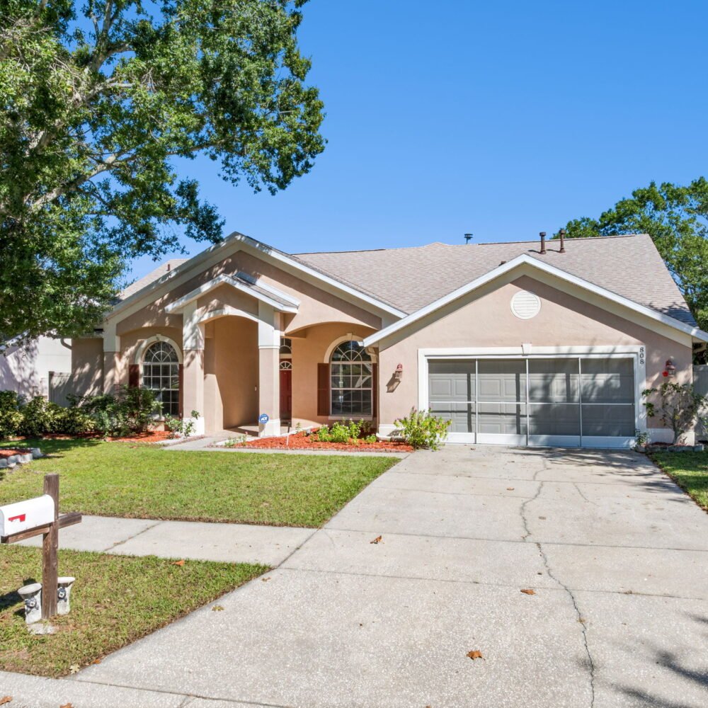 2-web-or-mls-808_High_Pointe_Cir__Minneola__FL_34715-18523_DJI_20251012150040_0469_D