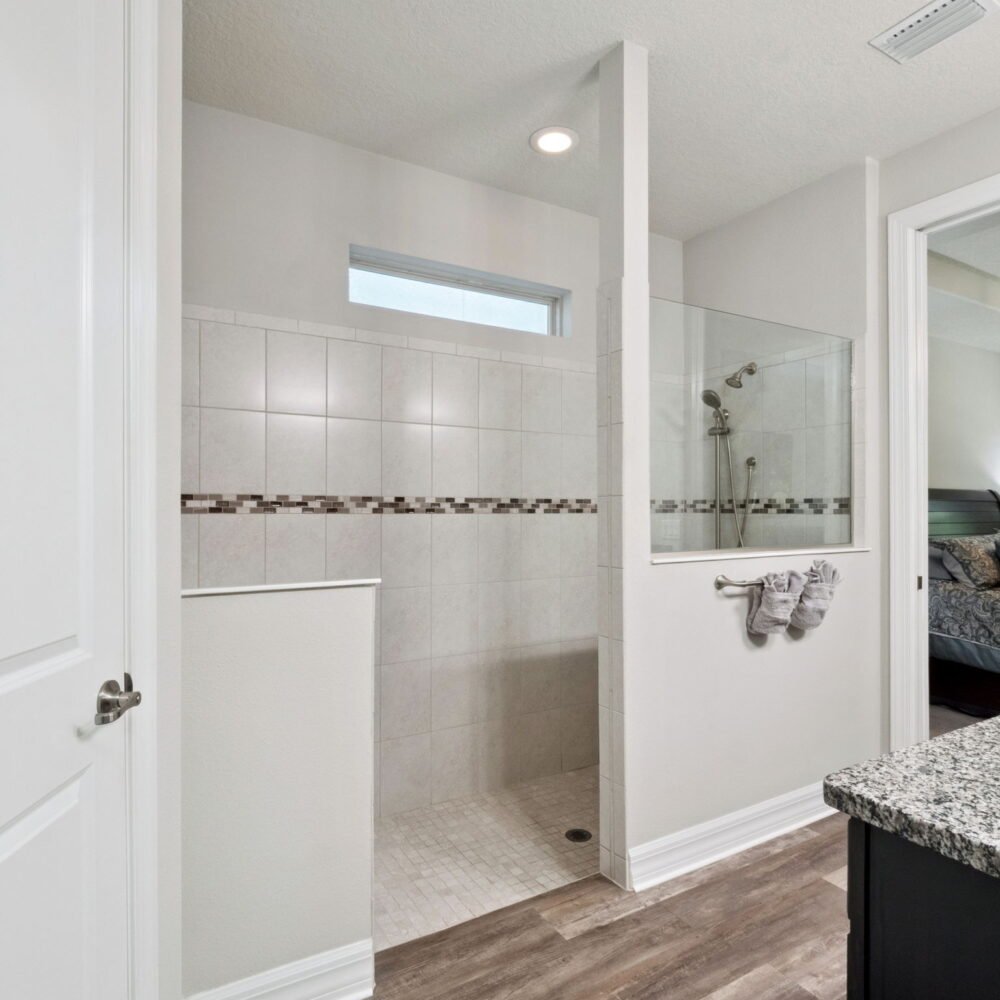 23-web-or-mls-7254_Enchanted_Lake_Dr__Winter_Garden__FL_34787-18517_P1617804