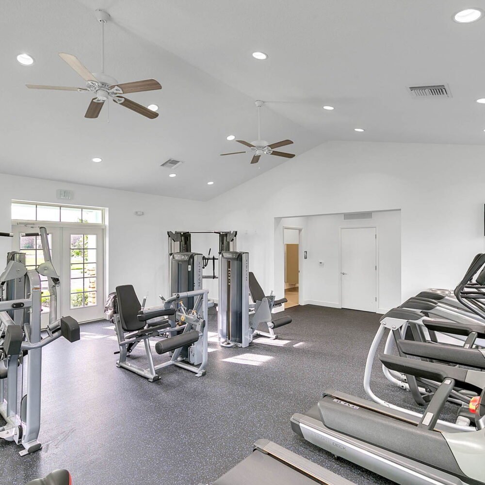 35-web-or-mls-Lakeview Pointe (21)