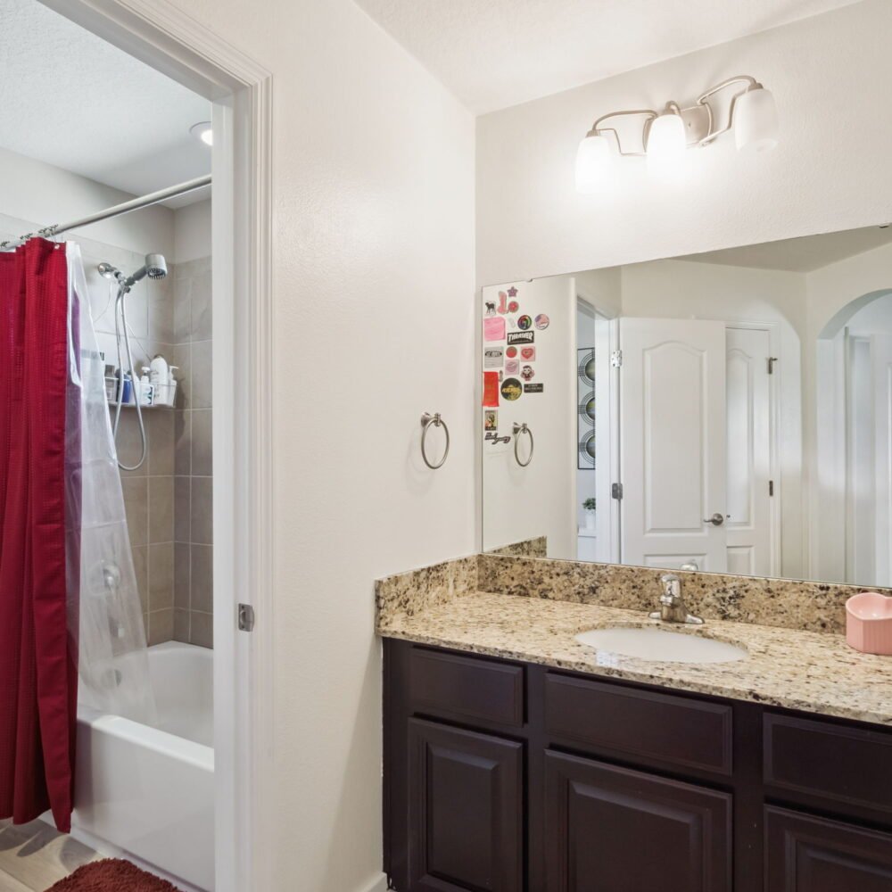 46-web-or-mls-15498_Sandfield_Loop__Winter_Garden__FL_34787_P1689279