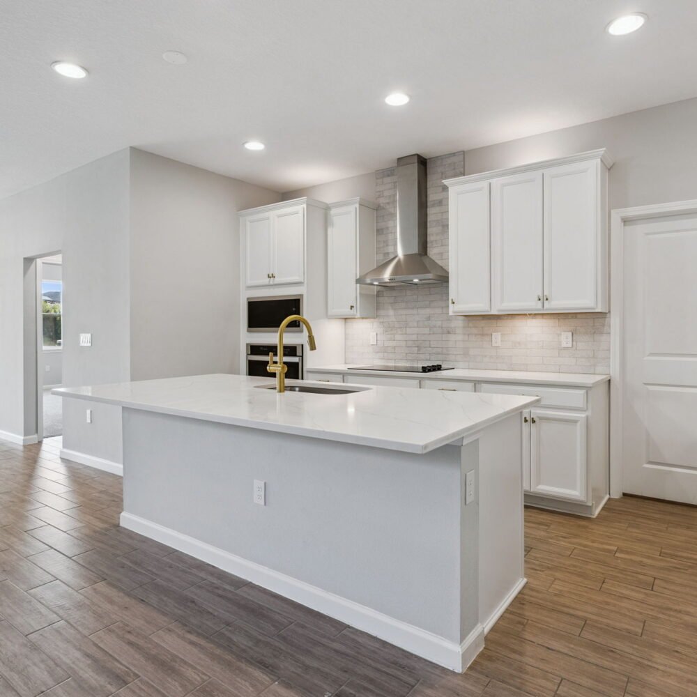 14-web-or-mls-4614_Cragmere_Lp__Clermont__FL_34714_DNP_2164